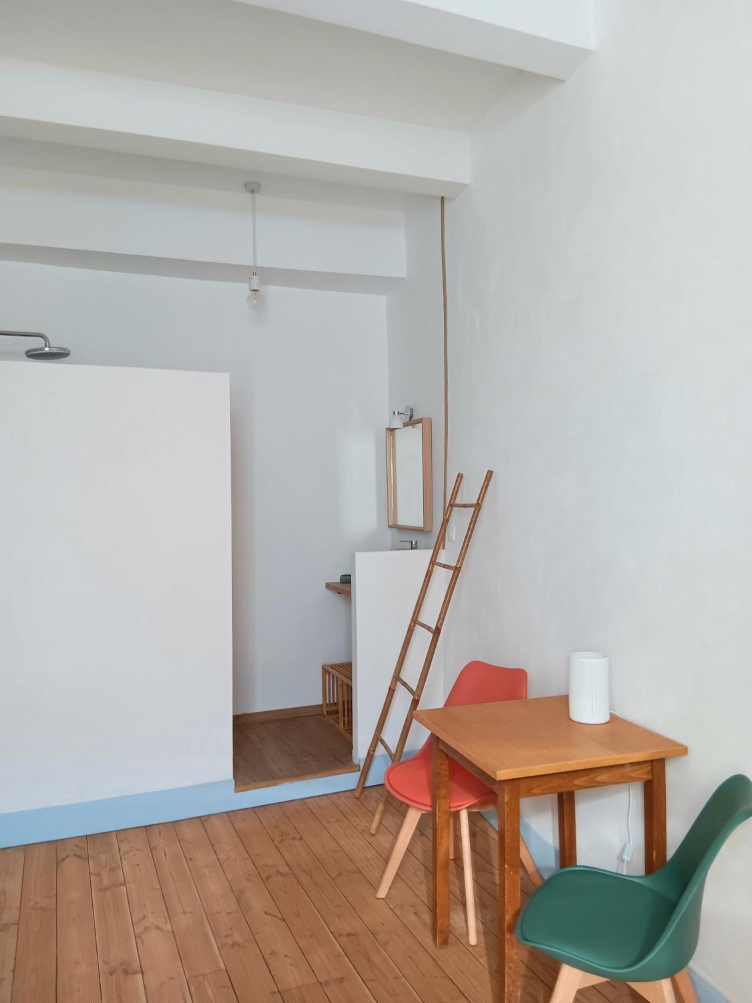 ホテル 123 Soleil Saint-André-de-Sangonis エクステリア 写真